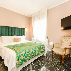 Maison d'hôtes Prestige Via Romagnoli, Sirmione